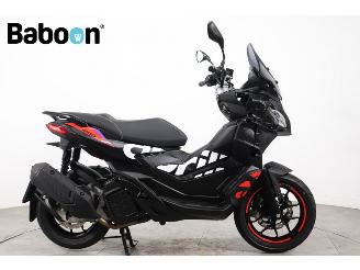 Aprilia  SR GT 200 Sport picture 1