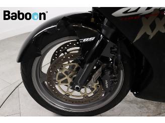 Honda CBR 1100 XX Super Blackbird picture 10