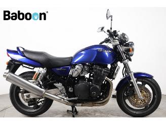 krockskadad bil motor Suzuki GSX 750 F 2003/6