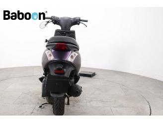 Piaggio  Zip 45KM picture 8