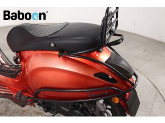 Vespa  Sprint 25KM picture 13