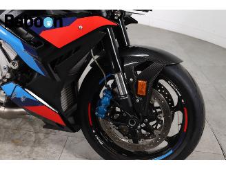 BMW  M 1000 R Competition picture 11