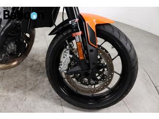 KTM  890 Duke ABS picture 11