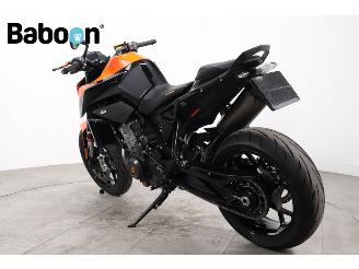 KTM  890 Duke ABS picture 6