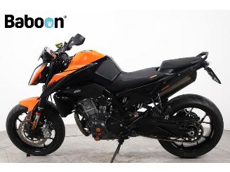 KTM  890 Duke ABS picture 5