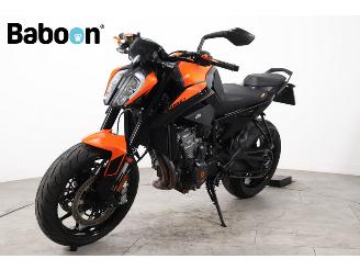 KTM  890 Duke ABS picture 4