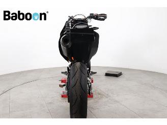 KTM 690 SMC -R picture 3