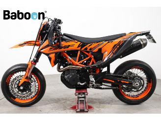 KTM 690 SMC -R picture 5