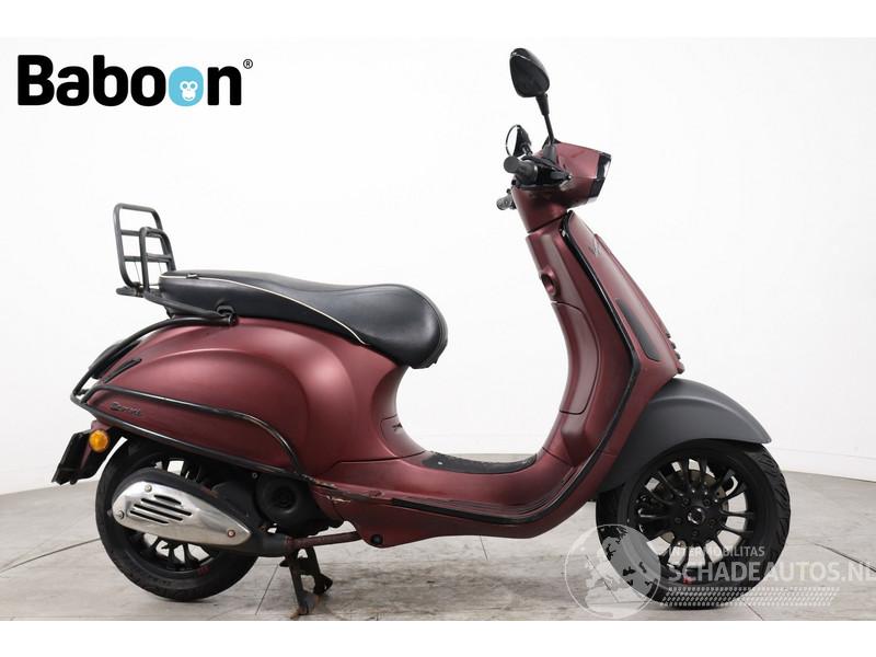 Vespa  Sprint 25KM