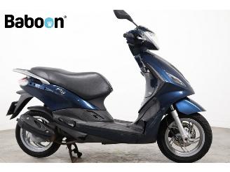  Piaggio  Fly 45KM 2013/4