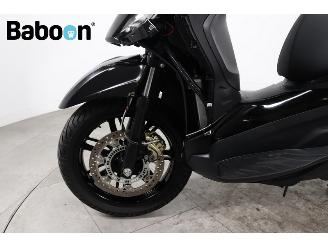 Piaggio  400 Beverly S HPE picture 13