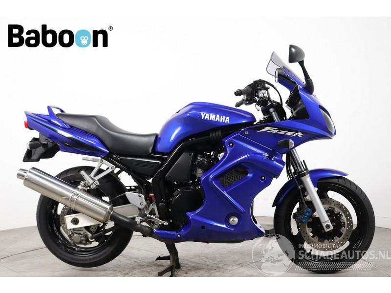 Yamaha FZS 600 Fazer