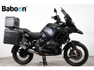 BMW R 1250 GS Adventure Triple Black picture 1