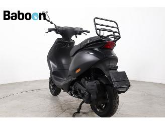 Piaggio  Zip 25KM picture 6