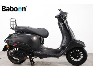 Vespa  Sprint 50 picture 1