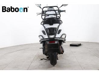 Vespa  Sprint 25KM picture 3