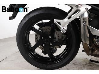 Honda VFR 800 FI V-TEC picture 11