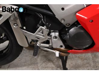 Honda VFR 800 FI V-TEC picture 10