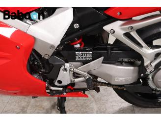 Honda VFR 800 FI V-TEC picture 18