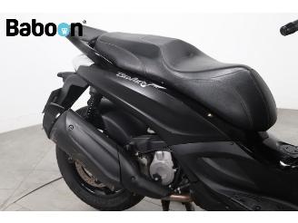 Piaggio Beverly 350 Sport Touring ABS picture 10
