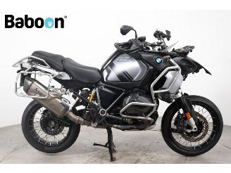 krockskadad bil auto BMW R 1250 GS Adventure Triple Black 2021/9