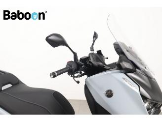 Yamaha XMAX 300 Tech MAX+ picture 10