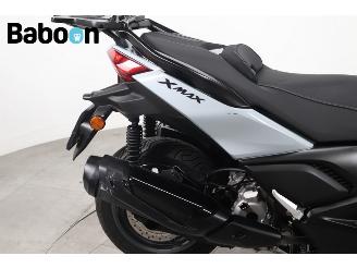 Yamaha XMAX 300 Tech MAX+ picture 12