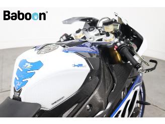 BMW  HP 4 picture 14