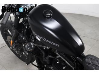 Harley-Davidson XL 883 N Sportster Iron ABS picture 19