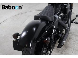 Harley-Davidson XL 883 N Sportster Iron ABS picture 16