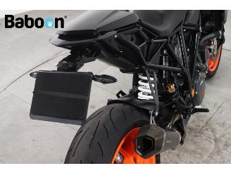 KTM 1290 Super Duke R ABS picture 18
