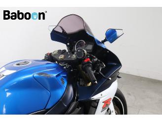 Suzuki  GSX-R 750 picture 16