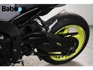 Yamaha MT-10 ABS picture 31