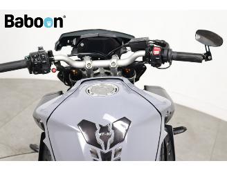 Yamaha MT-10 ABS picture 22