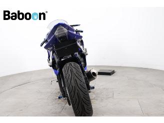 Yamaha  YZF-R6 picture 3