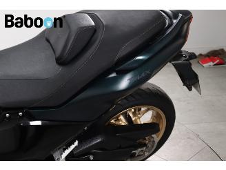 Yamaha  XP 560 T-MAX Tech MAX ABS picture 24