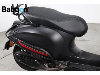 Vespa  Sprint 25KM picture 12