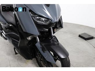 Yamaha  X-MAX 300 Tech Max ABS picture 12