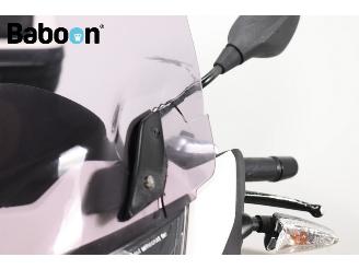 Piaggio MP3 300 Yourban S picture 18