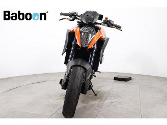 KTM 1290 Super Duke R ABS picture 4