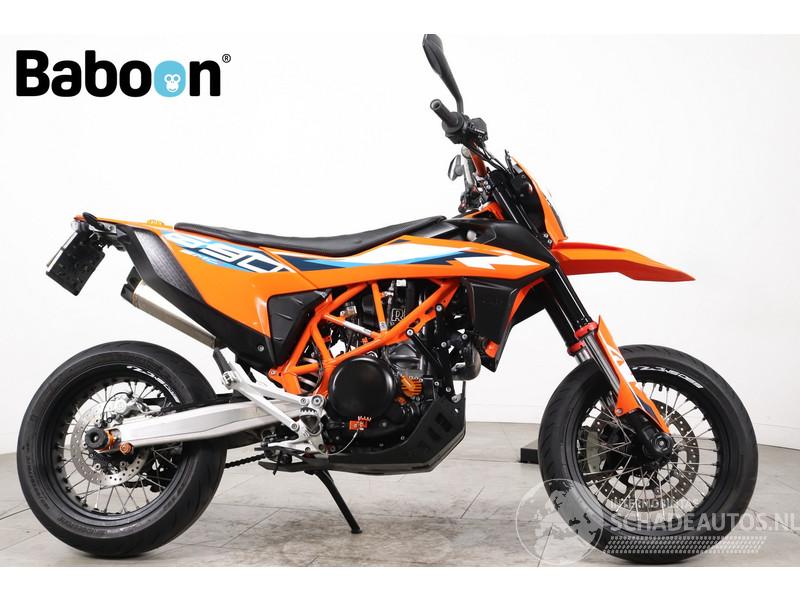 KTM 690 SMC R