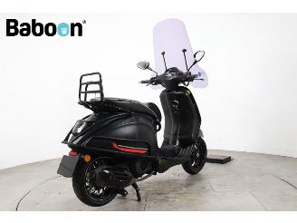 Vespa  Sprint 125 ABS picture 6