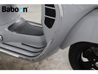 Vespa  GTS 300 Super Notte ABS picture 16
