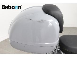Vespa  GTS 300 Super Notte ABS picture 19
