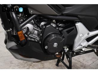 Honda  NC 750 X C-ABS picture 16