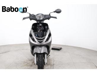 Piaggio  Zip 45KM picture 7