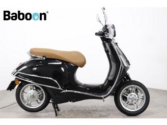  Vespa  Primavera Elettrica 45KM 2026/4