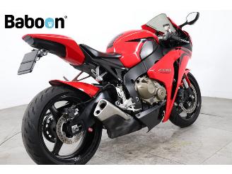 Honda CBR 1000 RR Fireblade picture 2
