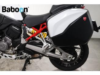 Ducati  Multistrada V4 S picture 24