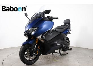 Yamaha  XP 530 T-MAX DX picture 4